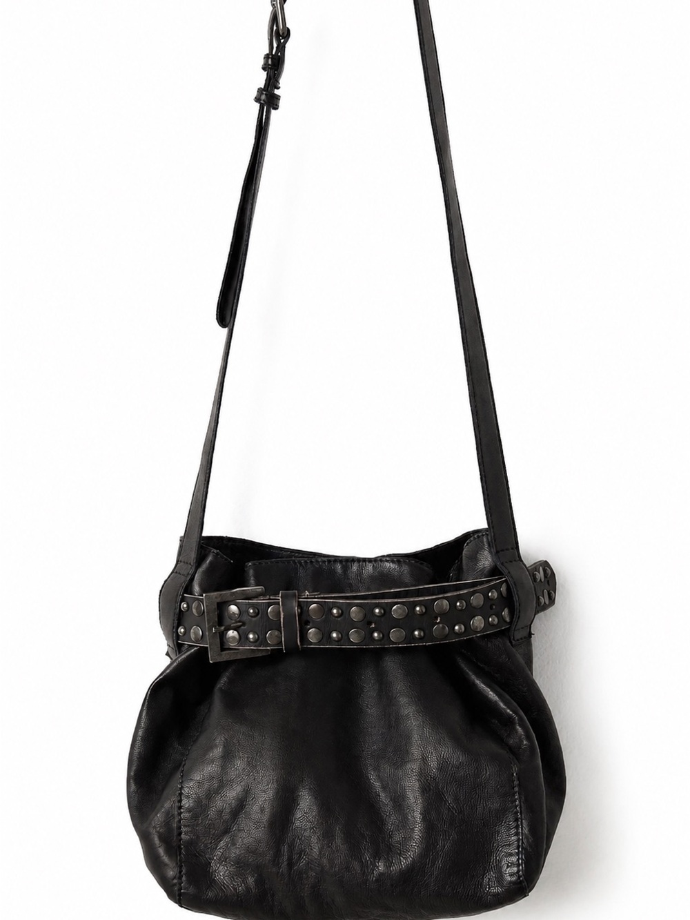 Free People Embellished Belt Black Leather Bucket Bag Studded NWT - Picture 6 of 7